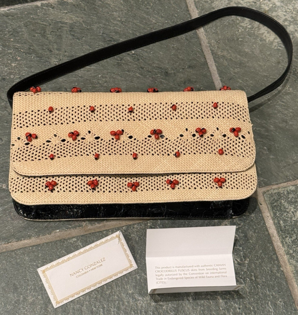 Vintage Nancy Gonzalez Caiman Crocodile Wicker Shoulder Bag Cream Beaded Red